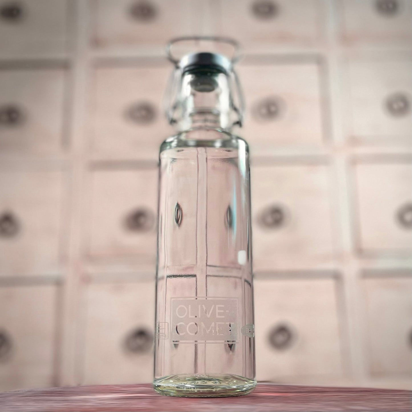 
                  
                    The Hadley Bottle - OLIVE+COMET
                  
                